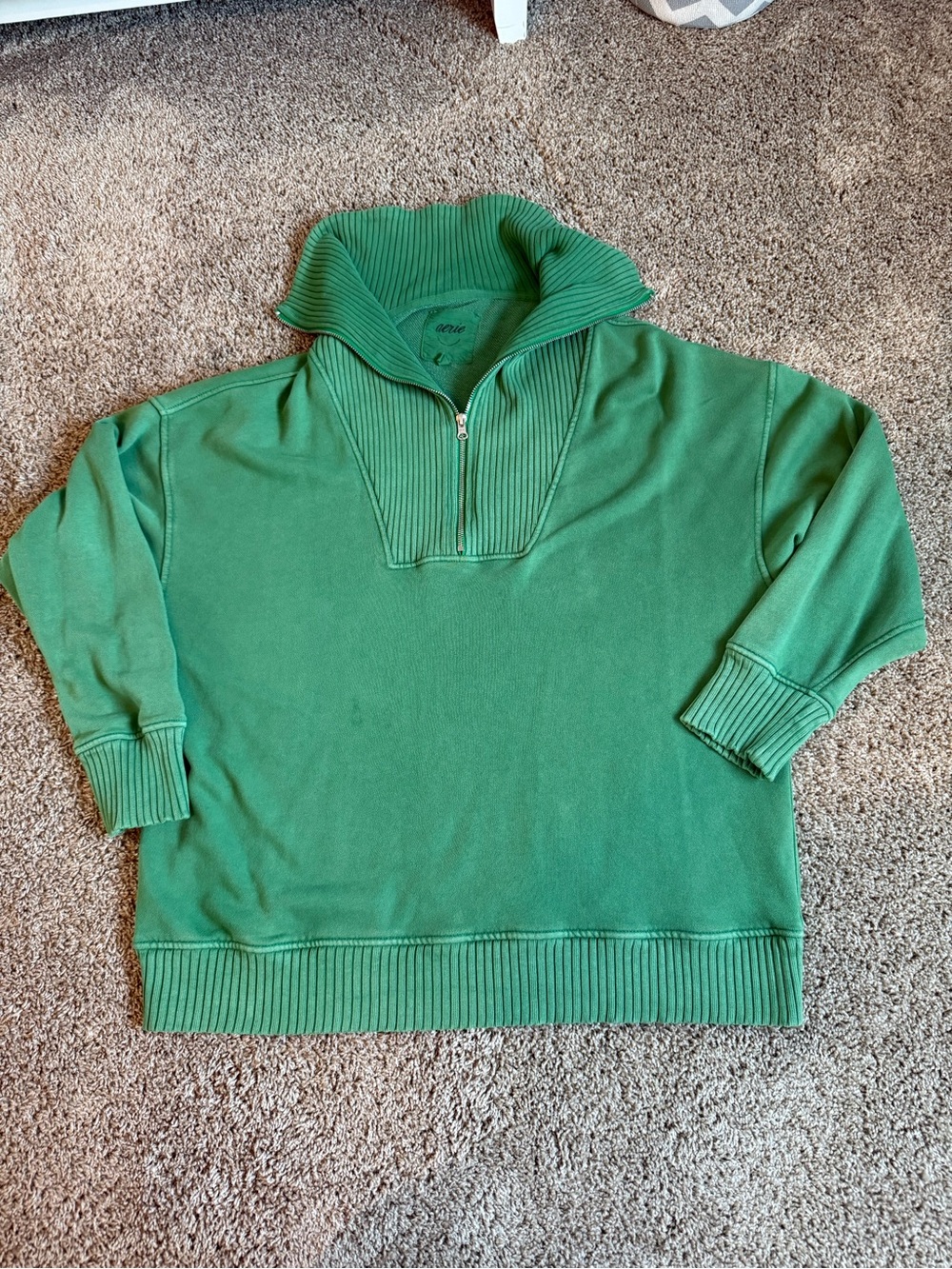 American Eagle Outfitters Green Quarter-Zip Ribbed Collar Sweatshirt
